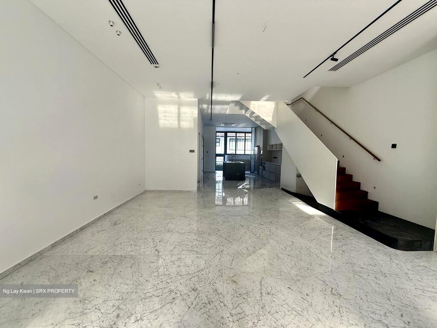 Regent Villas (D10), Terrace #497189291